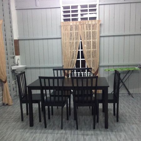 Ila Homestay Kuala Besut Jetty Экстерьер фото