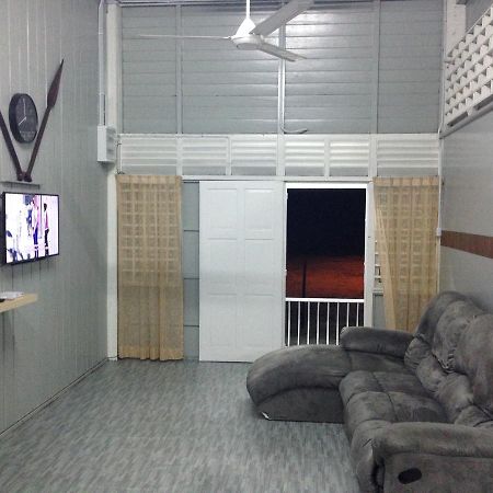 Ila Homestay Kuala Besut Jetty Экстерьер фото