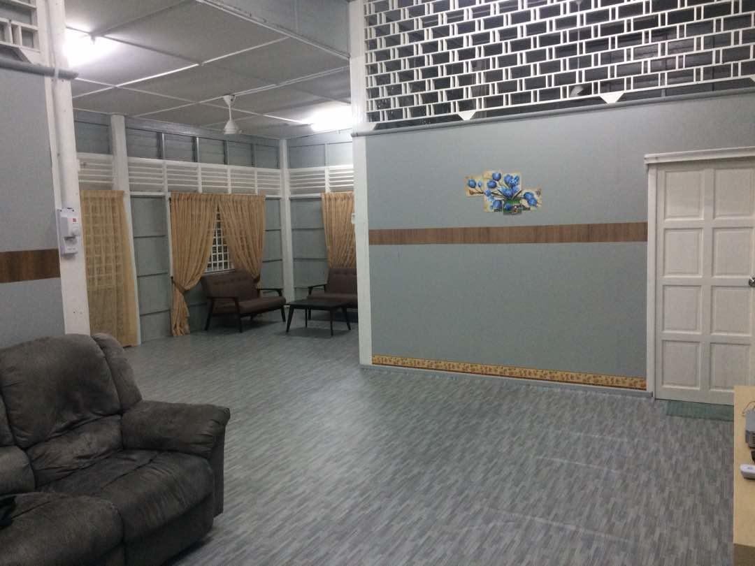 Ila Homestay Kuala Besut Jetty Экстерьер фото