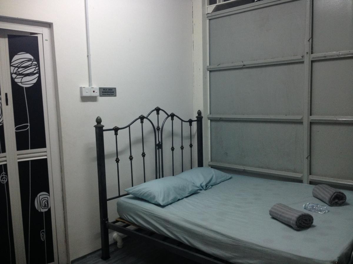 Ila Homestay Kuala Besut Jetty Экстерьер фото